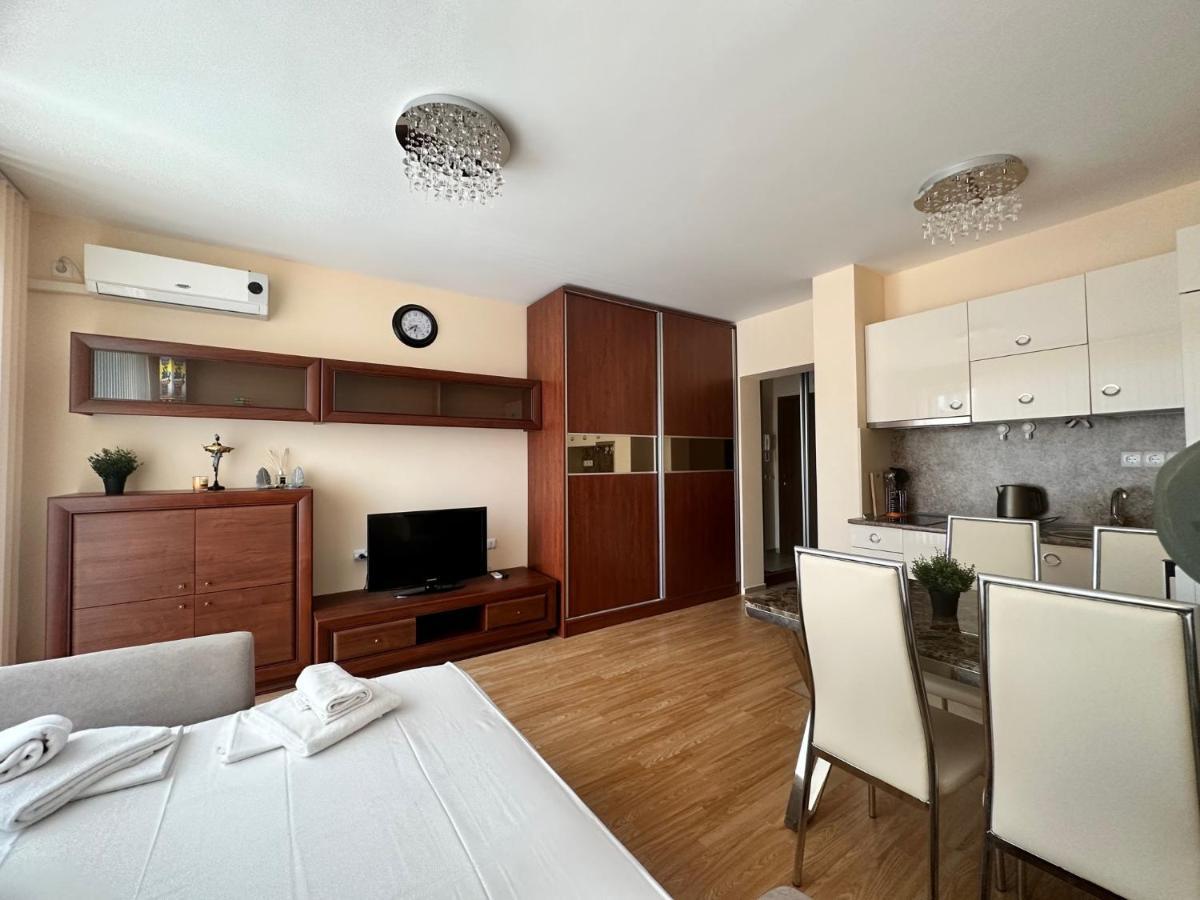 Private Apartments In Oxygen Sweti Wlas Exterior foto