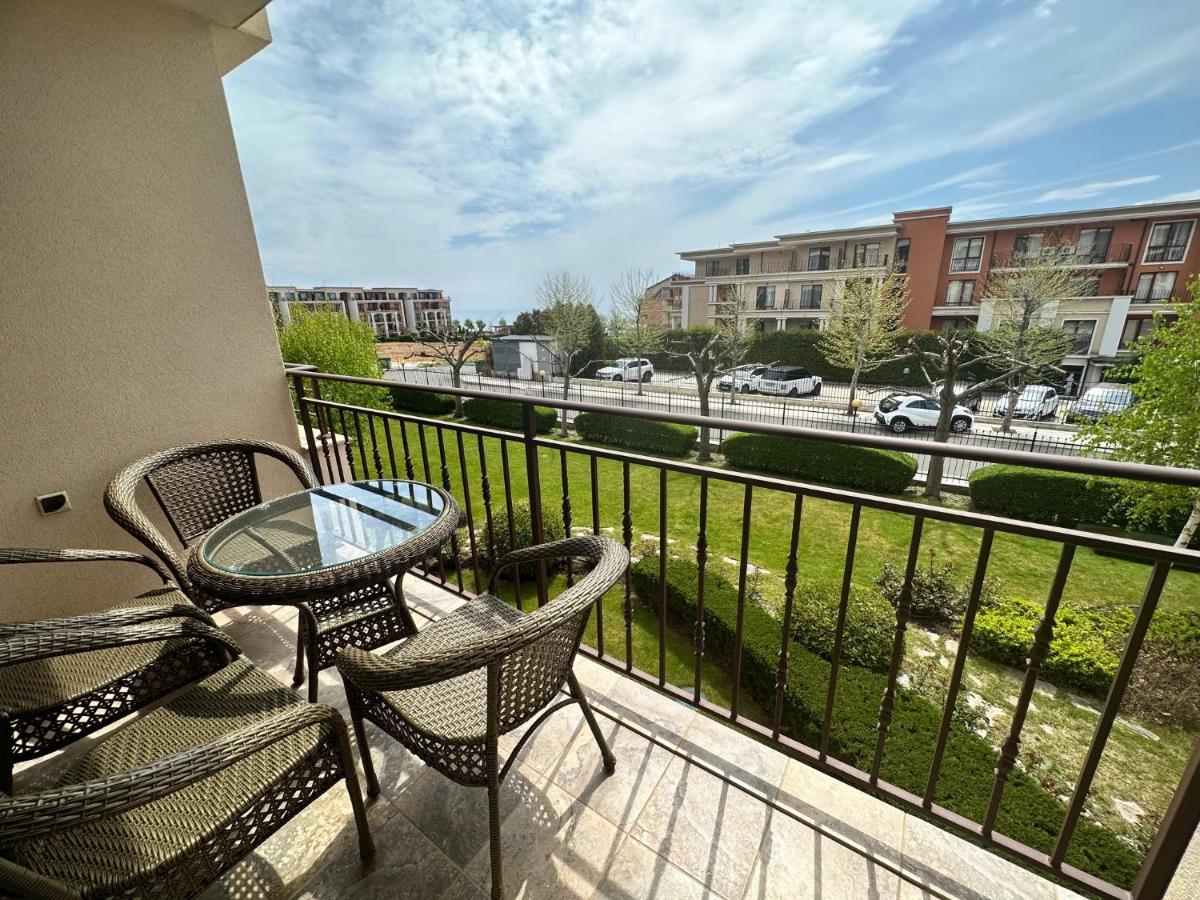 Private Apartments In Oxygen Sweti Wlas Exterior foto